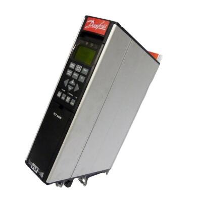 DANFOSS VLT5000 VLT5001PT5B20STR3DLF00A00C0 FREQUENZUMRICHTER 175Z0034 1.7kVA -