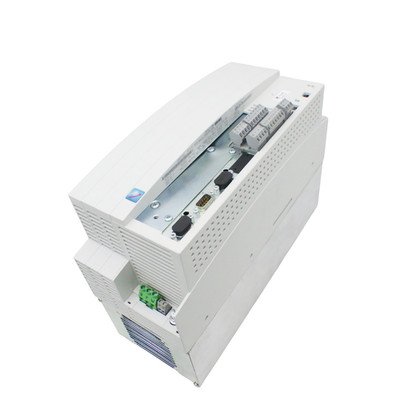 LENZE EVF9326-EV Frequenzumrichter ID-Nr:13324691 33.9326VE.8G.81.