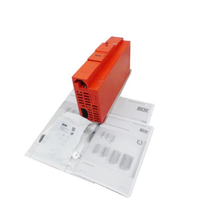 SEW EURODRIVE MC07B0011-2B1-4-00 Movitrac B Umrichter 2,3kVA