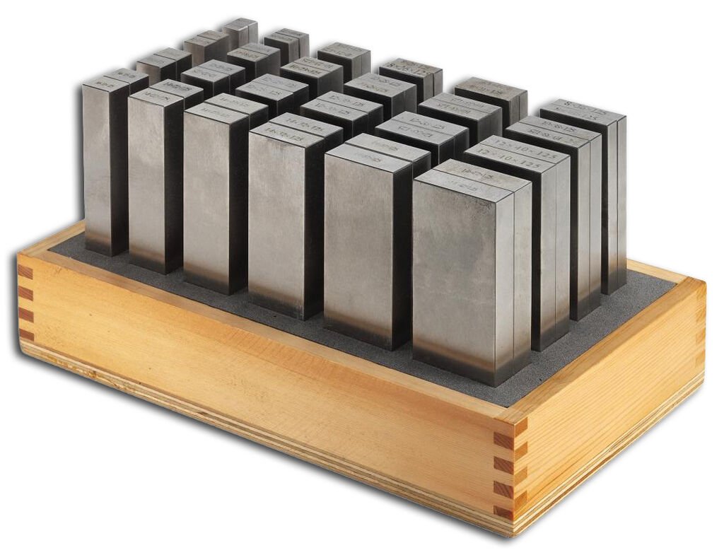 qwz116925_8299104-schatten_834960 AMF Parallel Pad Set, Precision